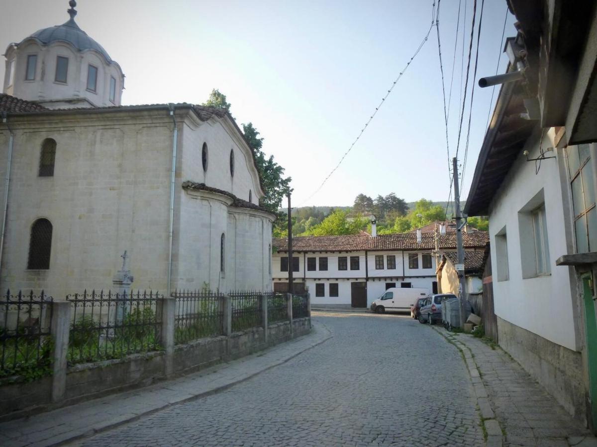 Razsukanova House , Разсукановата Къща Elena Buitenkant foto