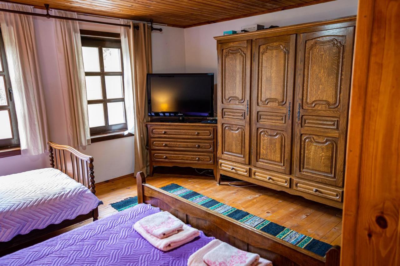 Razsukanova House , Разсукановата Къща Elena Buitenkant foto
